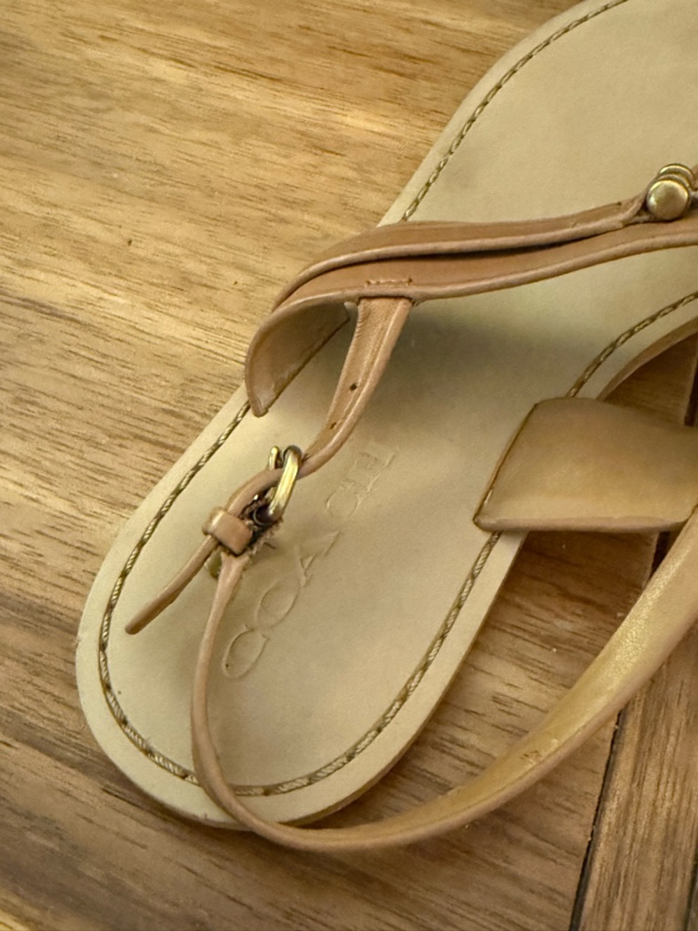 Coach Women’s Candace Tan Leather T-Strap Sandals with Gold Accent - Picture 8 of 9